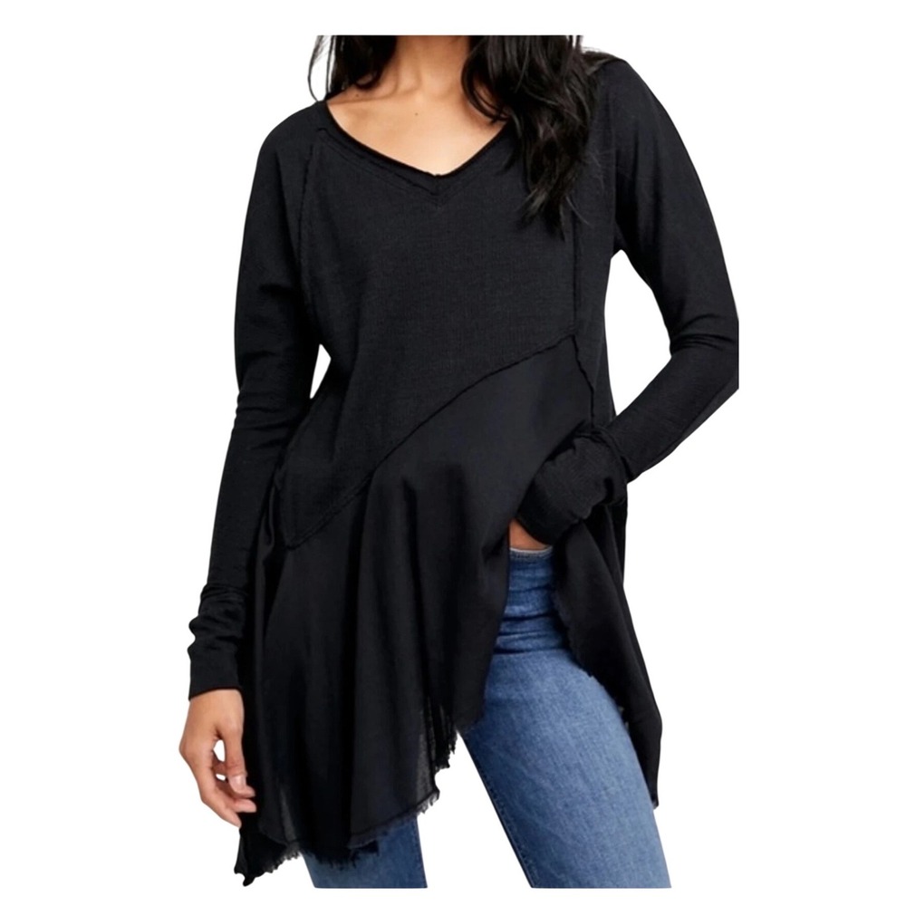 NWT Free People Tunic Shirt‎ Women's Size Small Black Long Sleeve Layered hem -